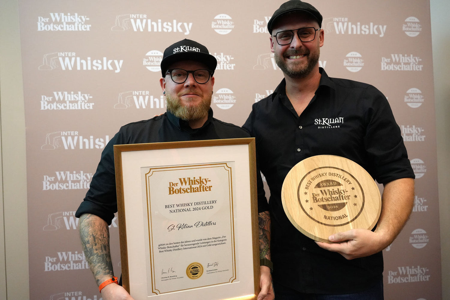 Pressemitteilung: St. Kilian Distillers als Beste Whisky Destillerie National ausgezeichnet